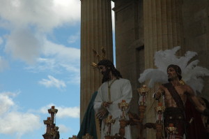 El Amor en la Puerta del Puente