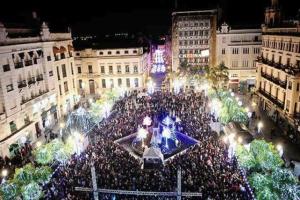 Celebración de Noche Vieja en Plaza de las Tendillas. Fuente: google images.