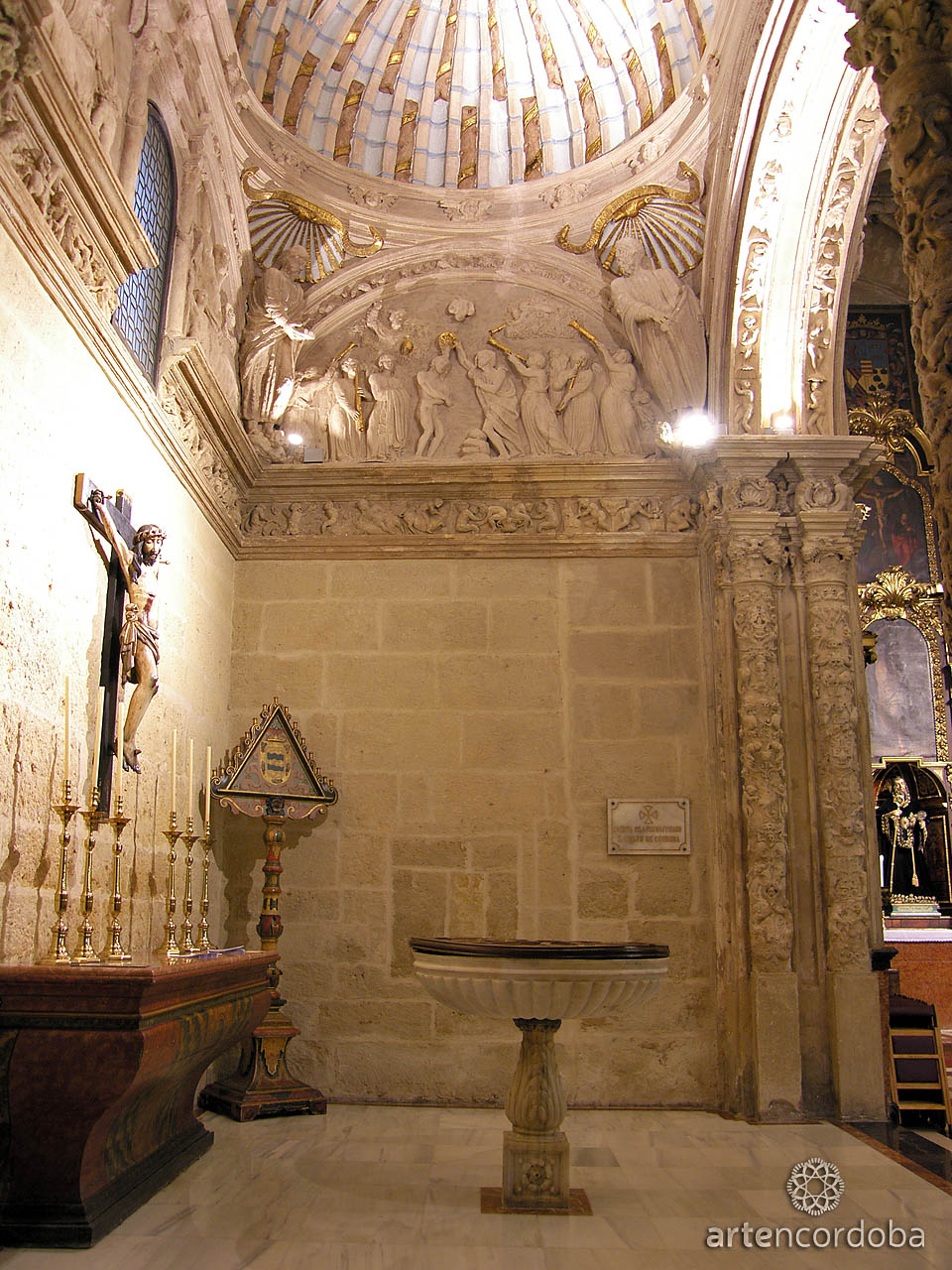 Iglesia de San Nicolás de la Villa, Córdoba: Altares y Capillas