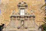 Detalle del segundo cuerpo de la fachada de la Iglesia de San Francisco en Córdoba Detalle del segundo cuerpo de la fachada de la Iglesia de San Francisco en Córdoba