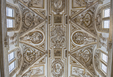Bóveda que cubre la nave principal del crucero de la Mezquita-Catedral de Córdoba