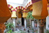 Detalle de la antigua Sala de Agua Templada de los Baños Árabes de Santa María en Córdoba