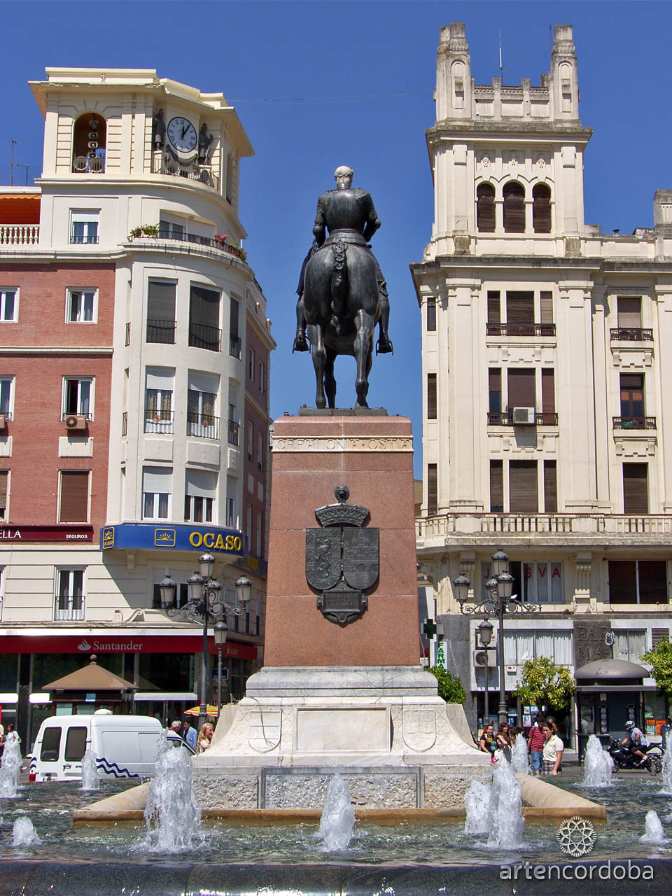 Reloj de la Plaza de las Tendillas