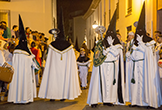Nazarenos de la Hermandad de la Esperanza en Córdoba