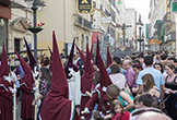 Nazarenos de la Hermandad de la Piedad (Las Palmeras) de Córdoba
